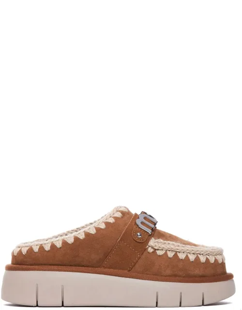 Bounce Clog Round Toe Suede Upper
