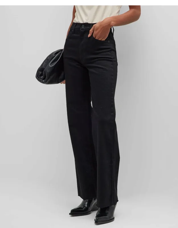 Wide-leg Jeans