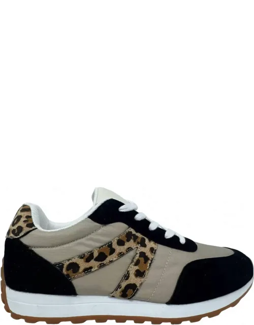 Leopard Days Sneakers