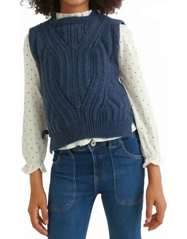 Sweater Vest