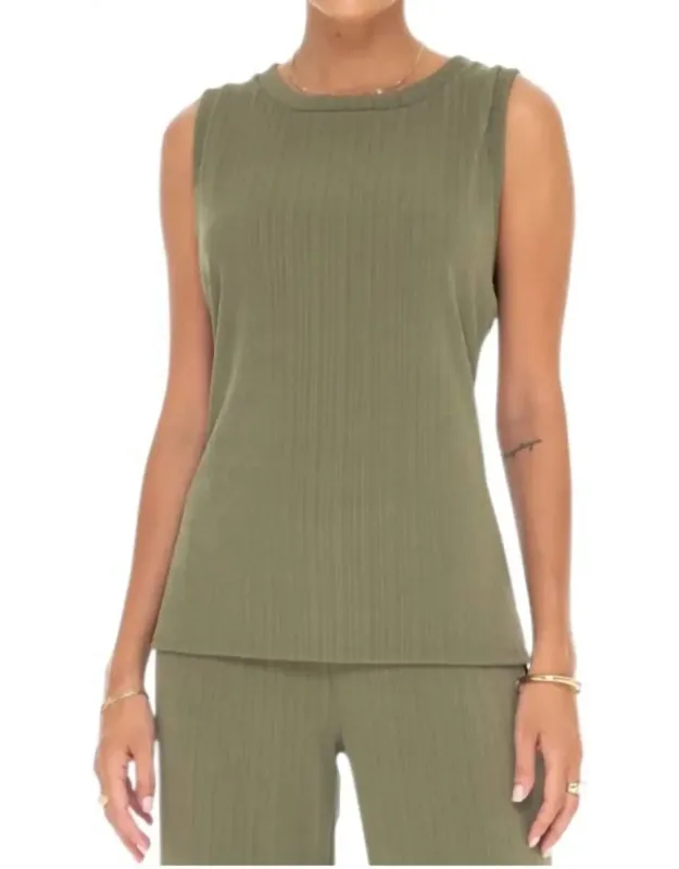 Knitted Short Sleeve Top