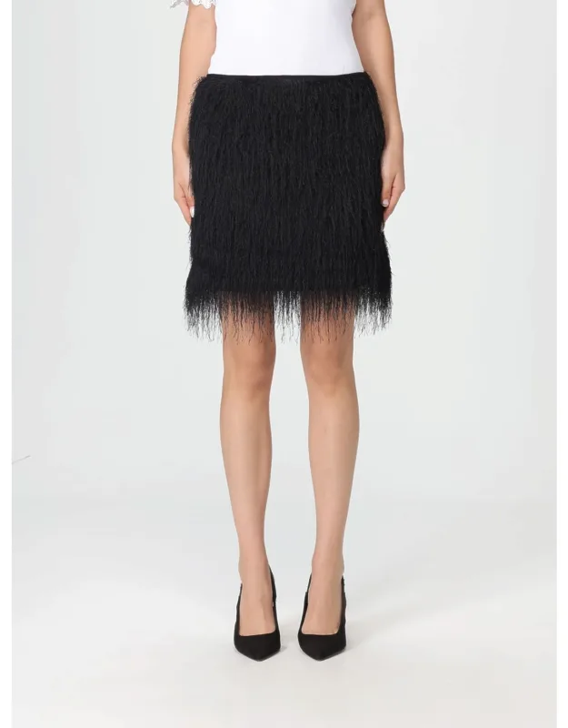 _skirt With Elegant Design_