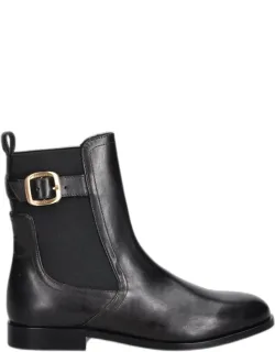 Boots With Unique Design