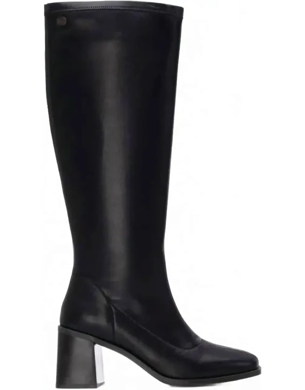 144715 Heeled Boots With Block Heel And Round Toe