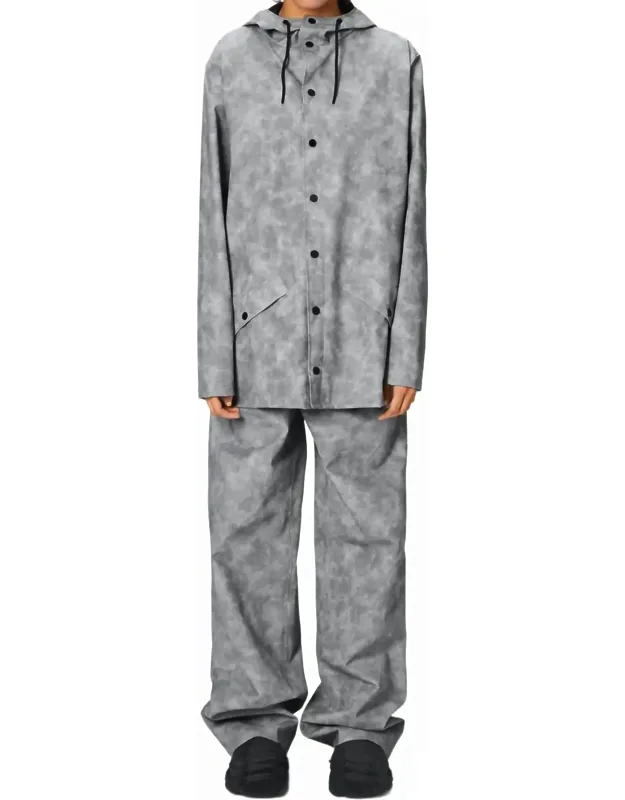 Snap Closure Raincoat