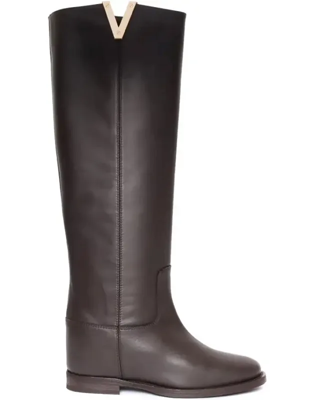15 Boot V