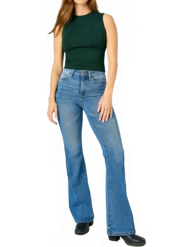 High Waist Classic Flare Jeans