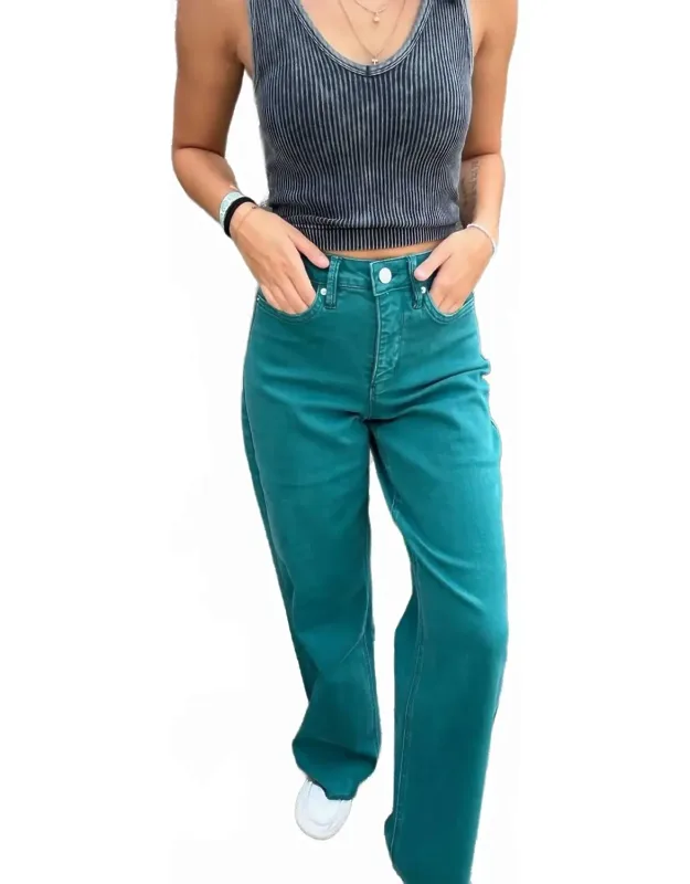 Cropped Wide Leg Jeans