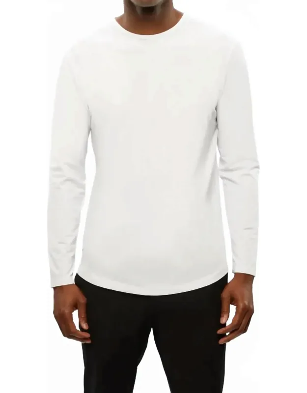 Long Sleeve Curve Hem Tee