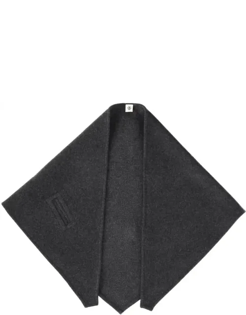 Clooney Scarf
