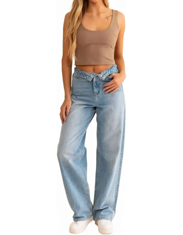 Mousse U Neck Top