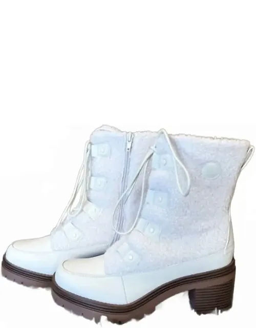 Alpes Lace Up Booties