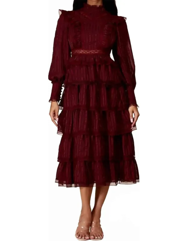Long Maxi Dress With Sleeves