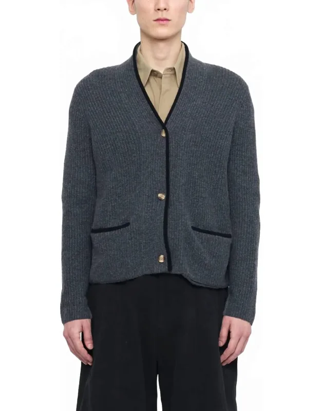V-neck Pocket Trimmed Cardigan