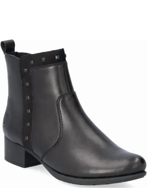 Zip Up Chelsea Ankle Boots