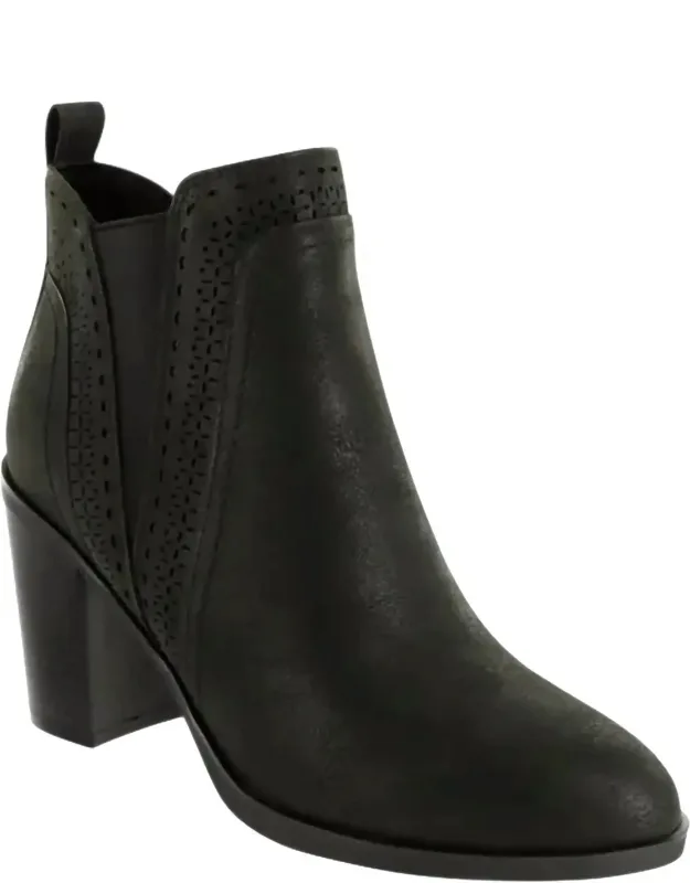 Lorenza Chelsea Boots