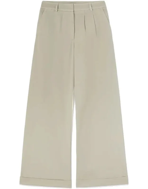 Wide-leg Trousers