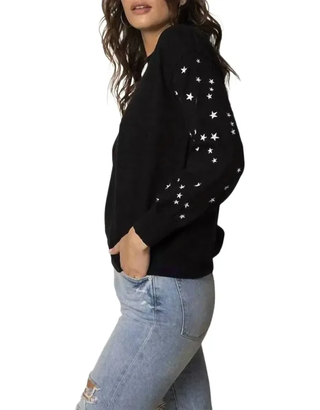 Embroidered Star Pullover