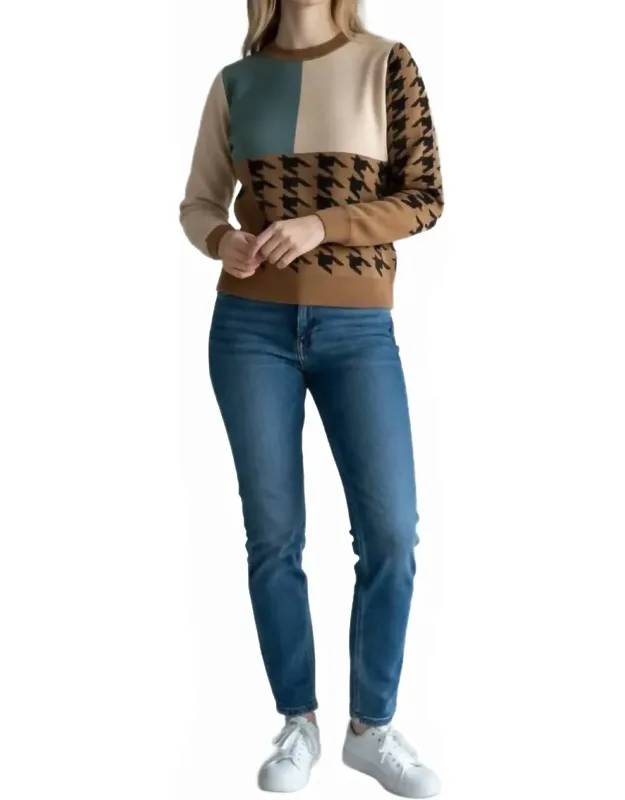 Crew Neck Knit Sweater