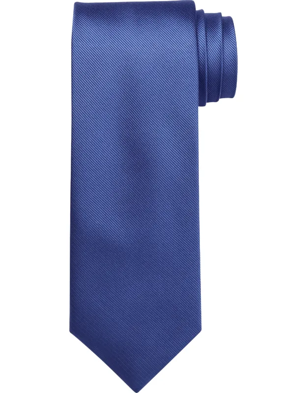 Traveler Collection Solid Tie