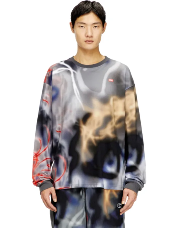Long-sleeve Graffiti-print T-shirt