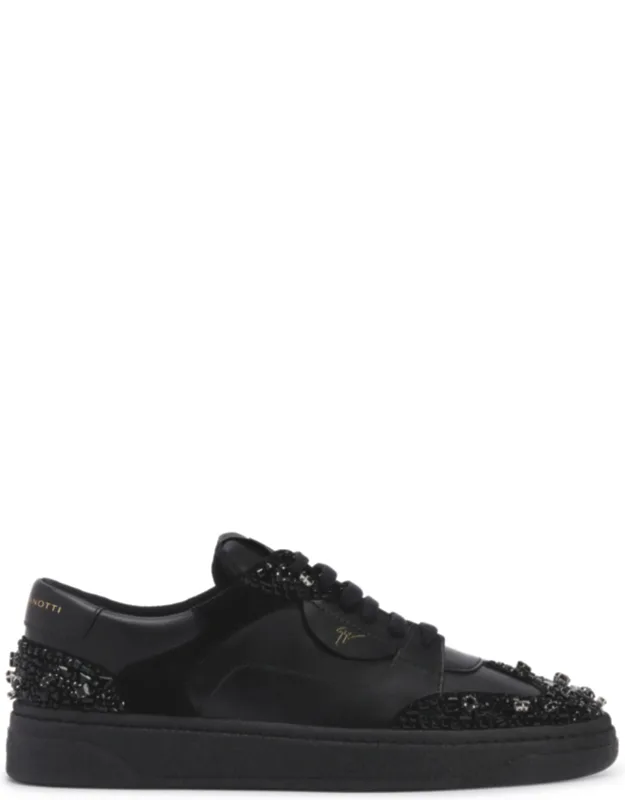 Low-top Sneakers