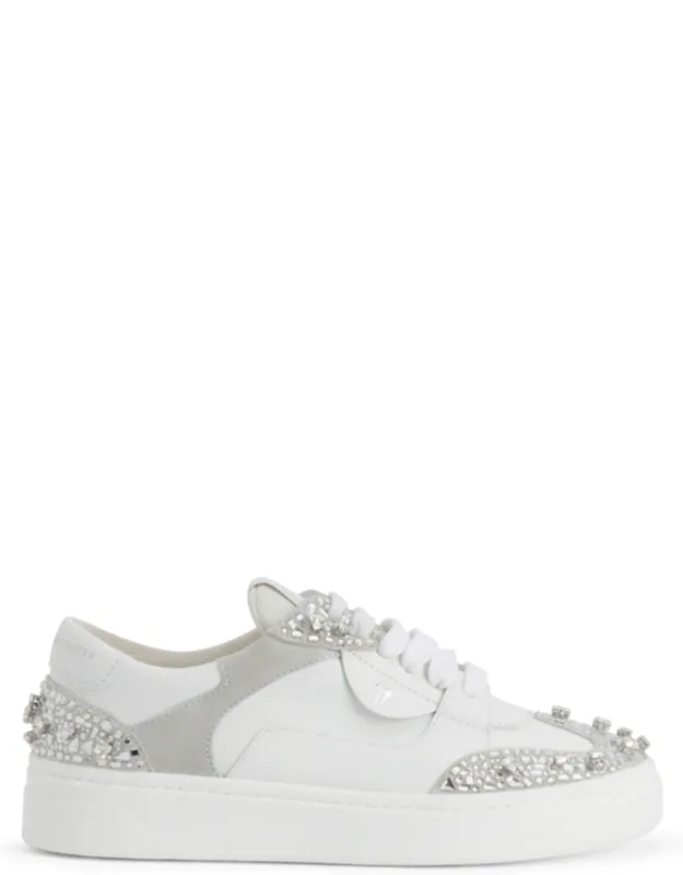 Low-top Sneakers
