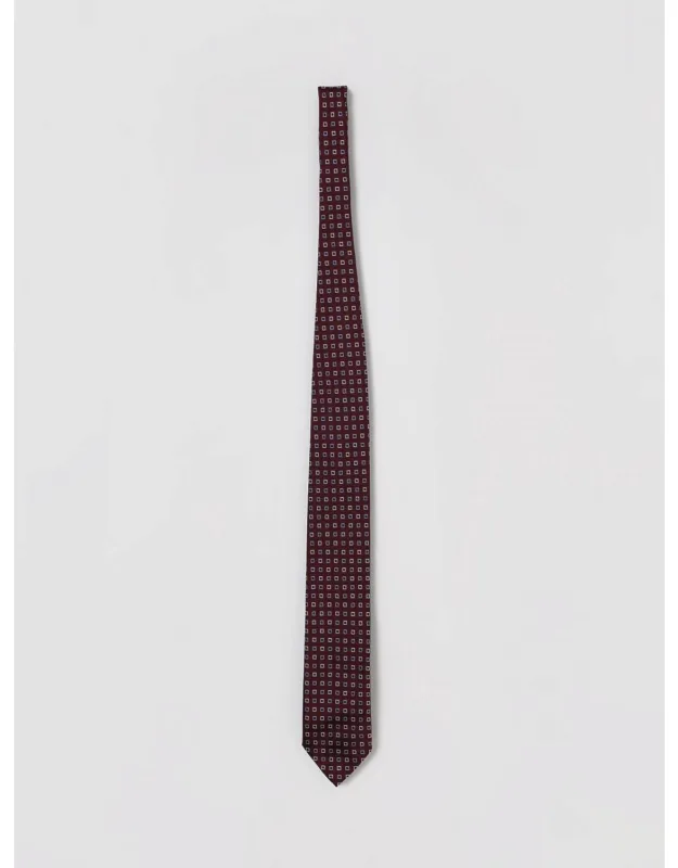 Tie