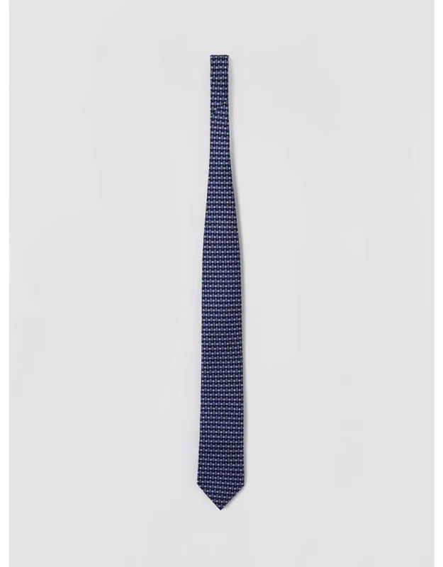 Tie