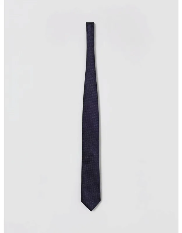 Tie