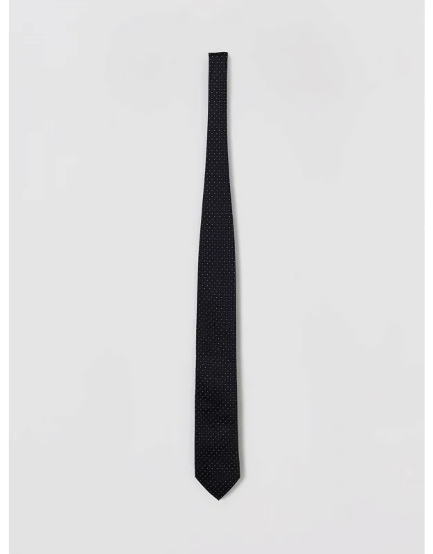 Tie