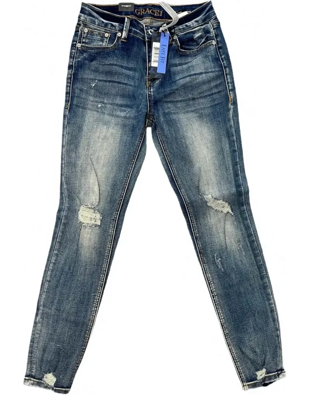 Distressed Vintage Skinny Jeans
