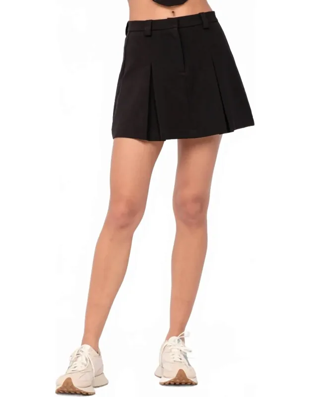 Box Pleat Detail Skirt