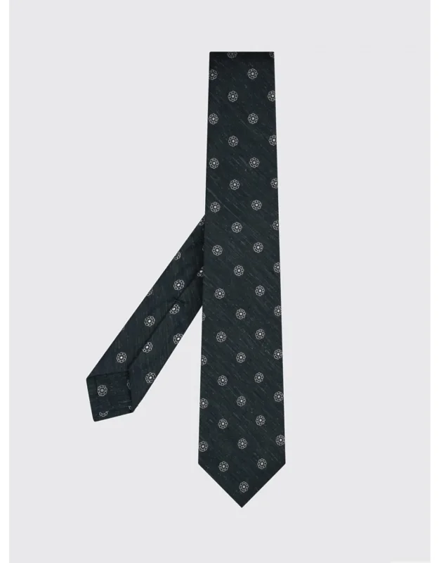 Tie