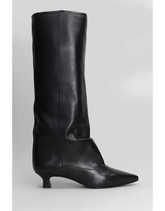 Low Heel Boots