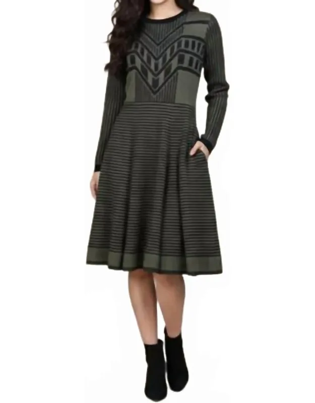 Textured Knit Midi Dress