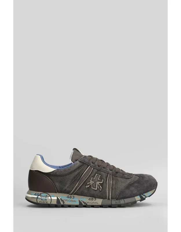 Lucy Sneakers