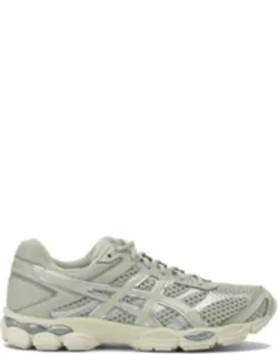 Gel Cumulus 16 Sneakers