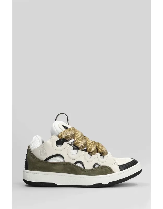 Curb Sneakers