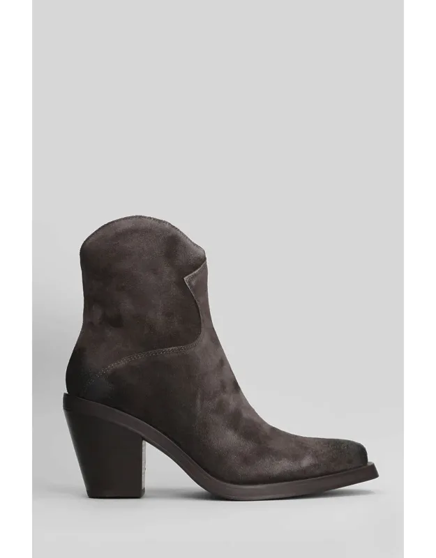 Judy 03 Texan Ankle Boots