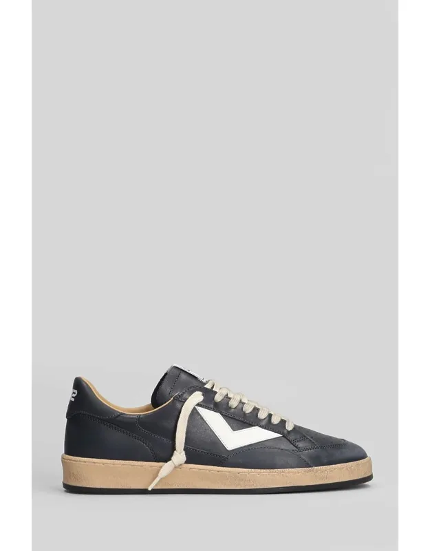 Playnew Sneakers