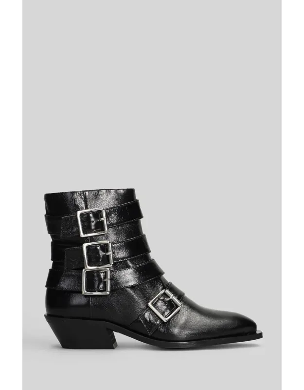 Eras Ankle Boots