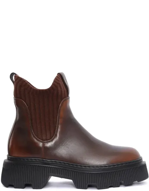Boot Mountain