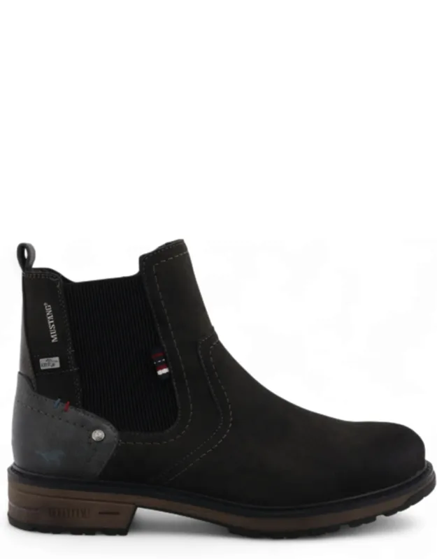 Water-resistant Chelsea Ankle Boots