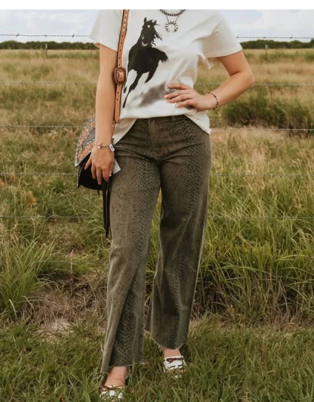 Straight Leg Pants In Snake Print