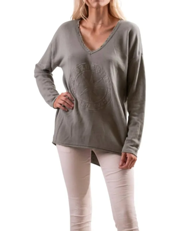 Nordernen V-neck Sweater