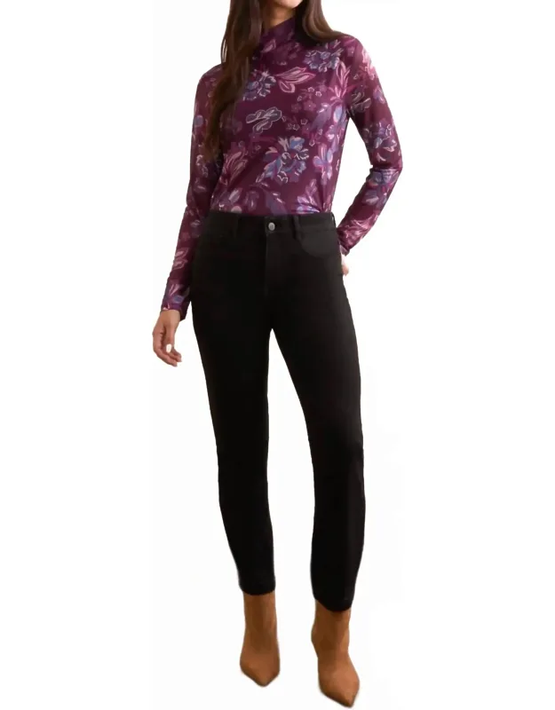 Boundless Straight Leg Jeans