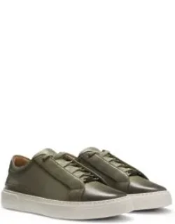 Trainers With Hidden Laces
