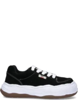 Low-top Sneakers