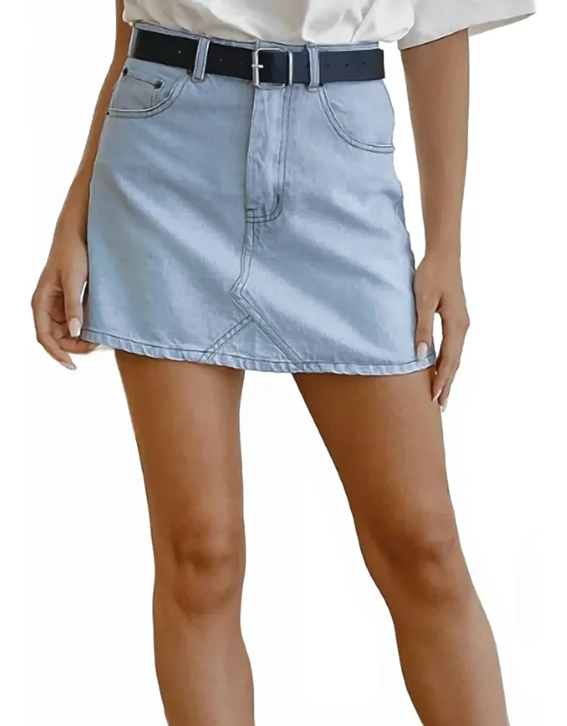 Denim Skirt With Belt